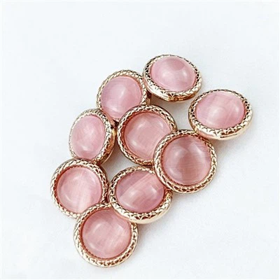 Botón redondo de metal para abrigo